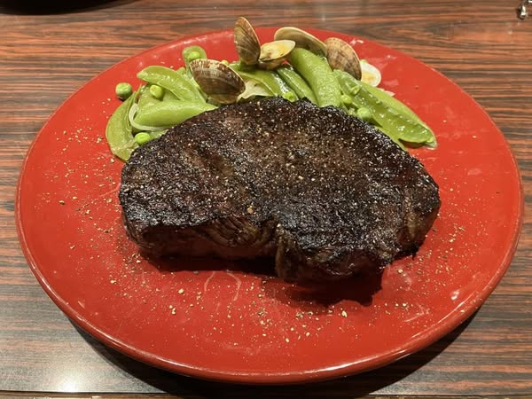 5月「肉の日」と店休日のご案内(2025年)